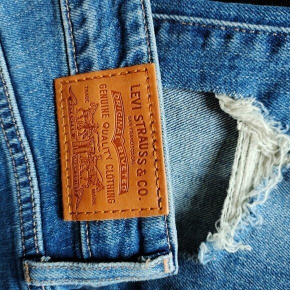 Levis Medium Wash Denim 721 High Rise Jeans Knee Holes Skinny Pant Women Size 28 - Picture 3 of 7